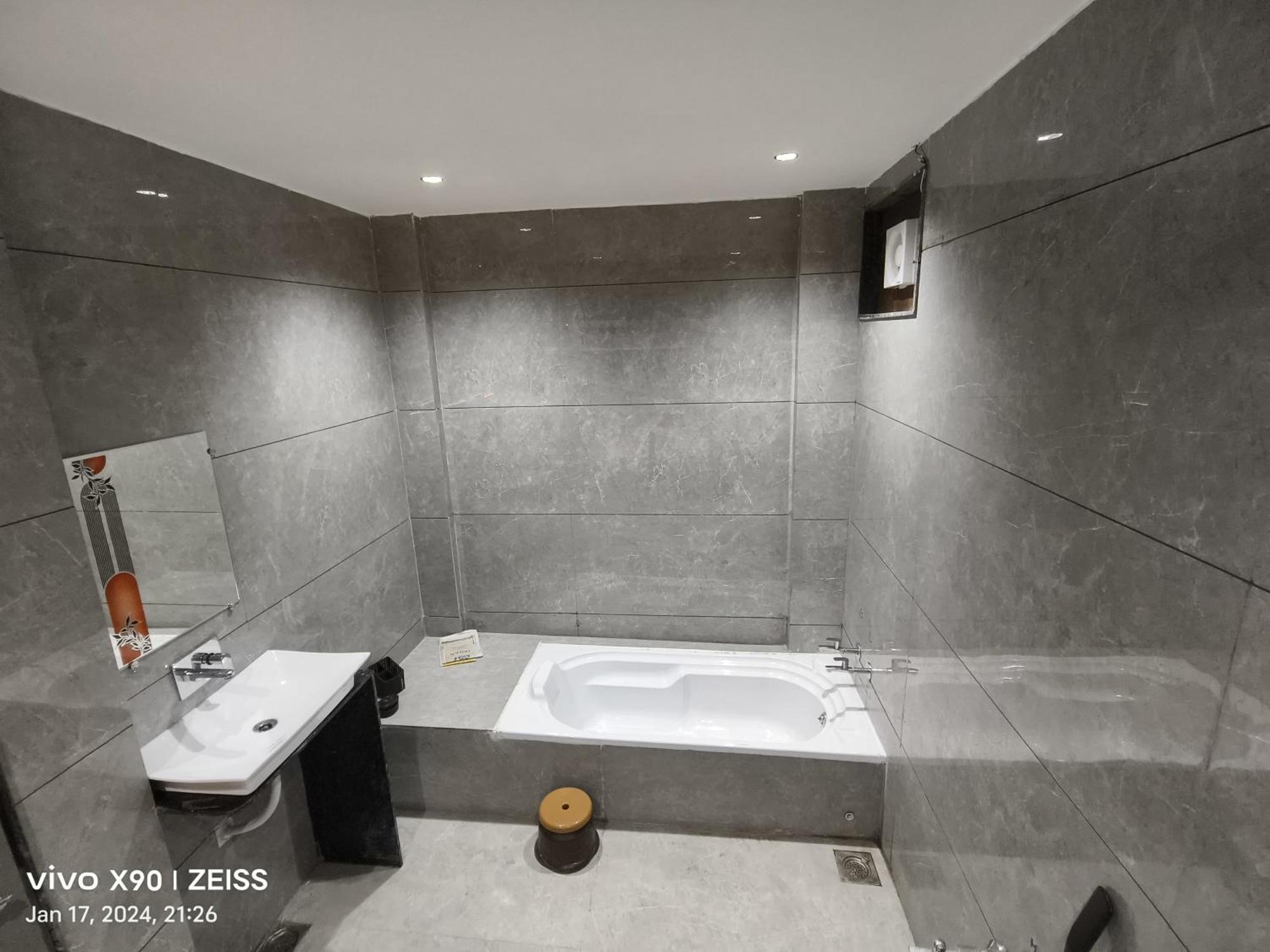Hotel The Grand Khodiyar Visnagar ภายนอก รูปภาพ